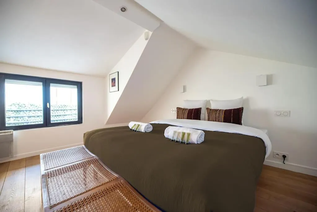 Maison De Charme Avec Terrasse Apartment Paris